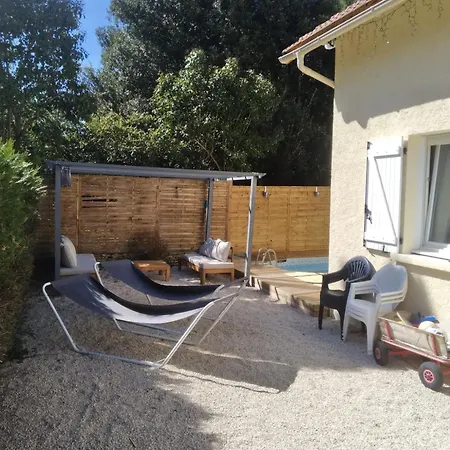 Maison Au Centre De Holiday home